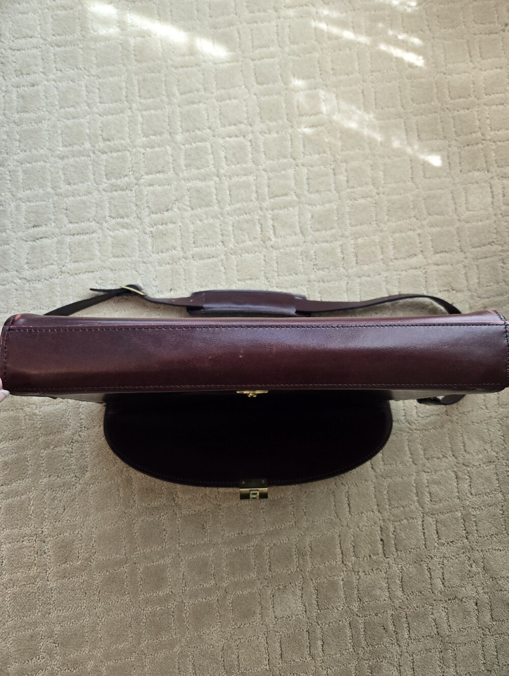 Vintage Schlesinger Oxblood Leather Briefcase - Picture 6 of 16